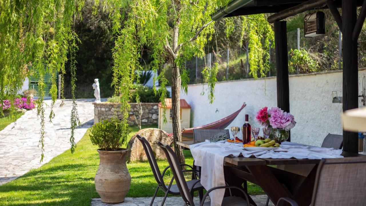 Villa Claire Corfu Achílleion Exterior foto
