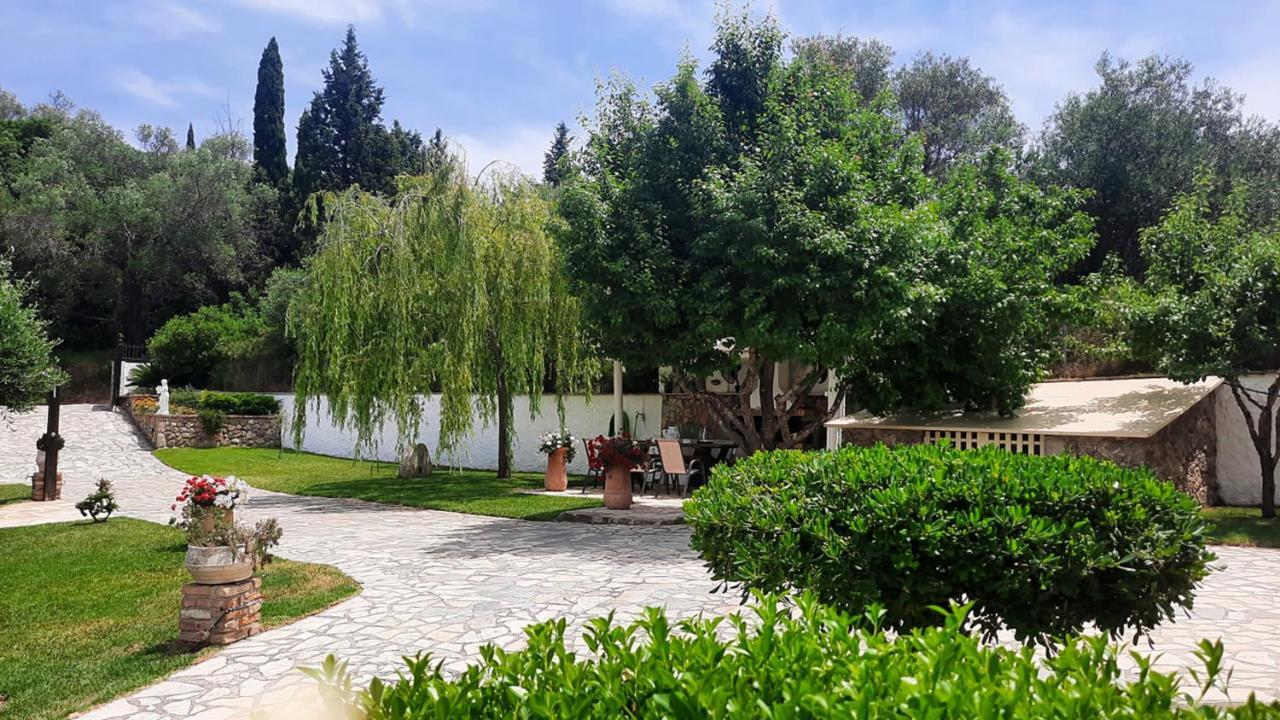 Villa Claire Corfu Achílleion Exterior foto